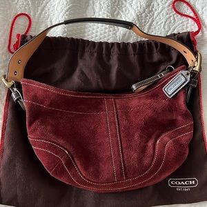 Suede Original coach with dust bag and Receipt!!!!! Excellent Condition!!!!